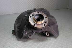 Wielnaaf rechts voor