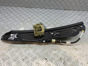 Ruitmechaniek links achter