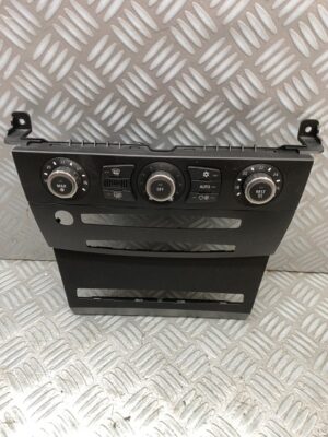 Kachel bedieningspaneel