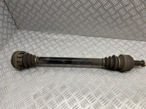 Aandrijfas rechts achter