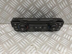 Kachel bedieningspaneel