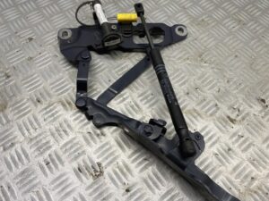 Motorkap scharnier rechts