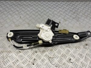 Ruitmechaniek links achter