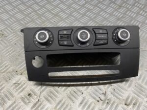 Kachel bedieningspaneel