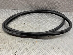 Deurrubber rechts voor