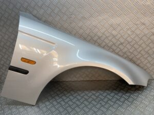 Spatbord rechts voor