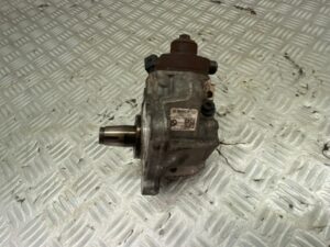 Brandstofpomp op de motor