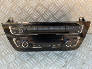 Kachel bedieningspaneel