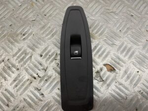 Ruitschakelaar bijrijder