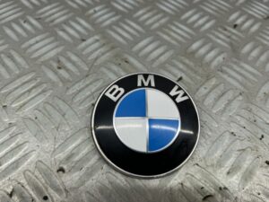 embleem motorkap