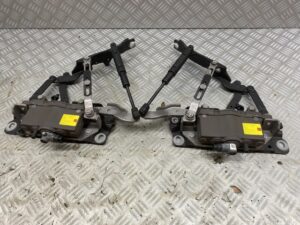 Motorkap scharnier set 2 stuks
