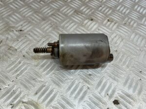 Excentriekas stelmotor